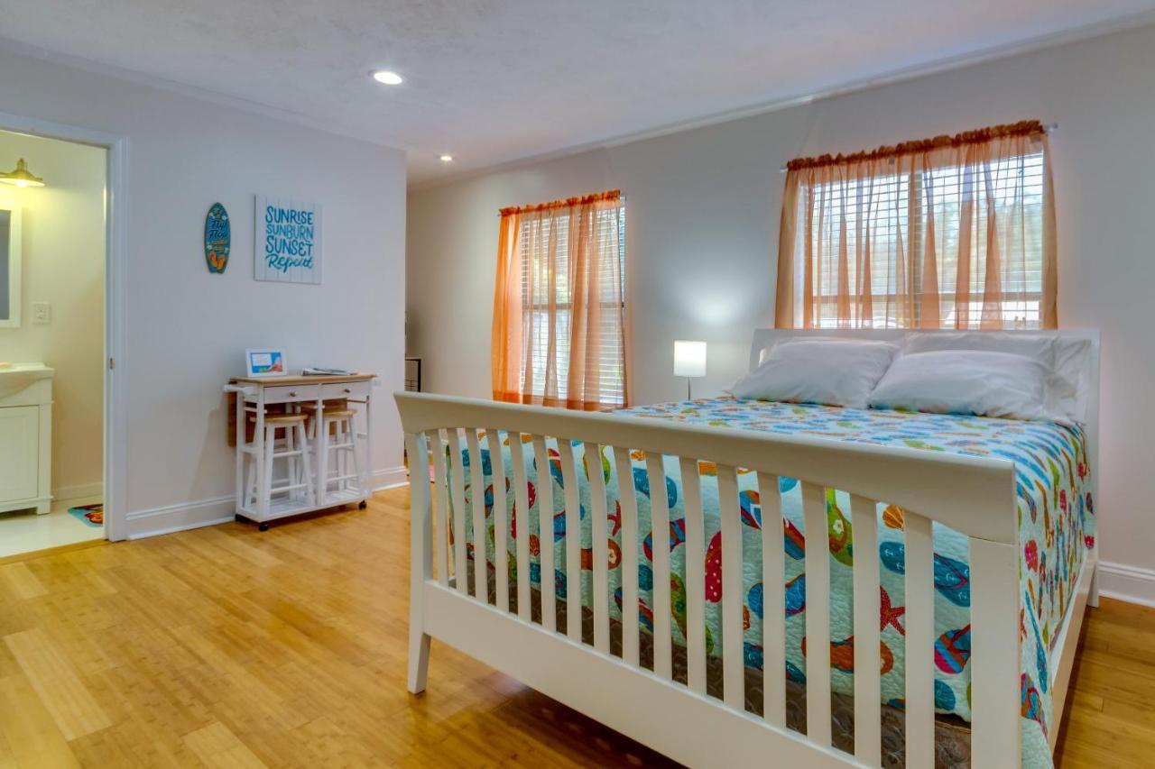 Gulf Breeze Vacation Rental For 2 With Pool Access! Ngoại thất bức ảnh